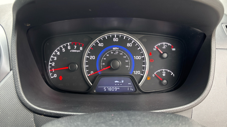 Hyundai i10 1.0 SE 5dr Petrol Hatchback